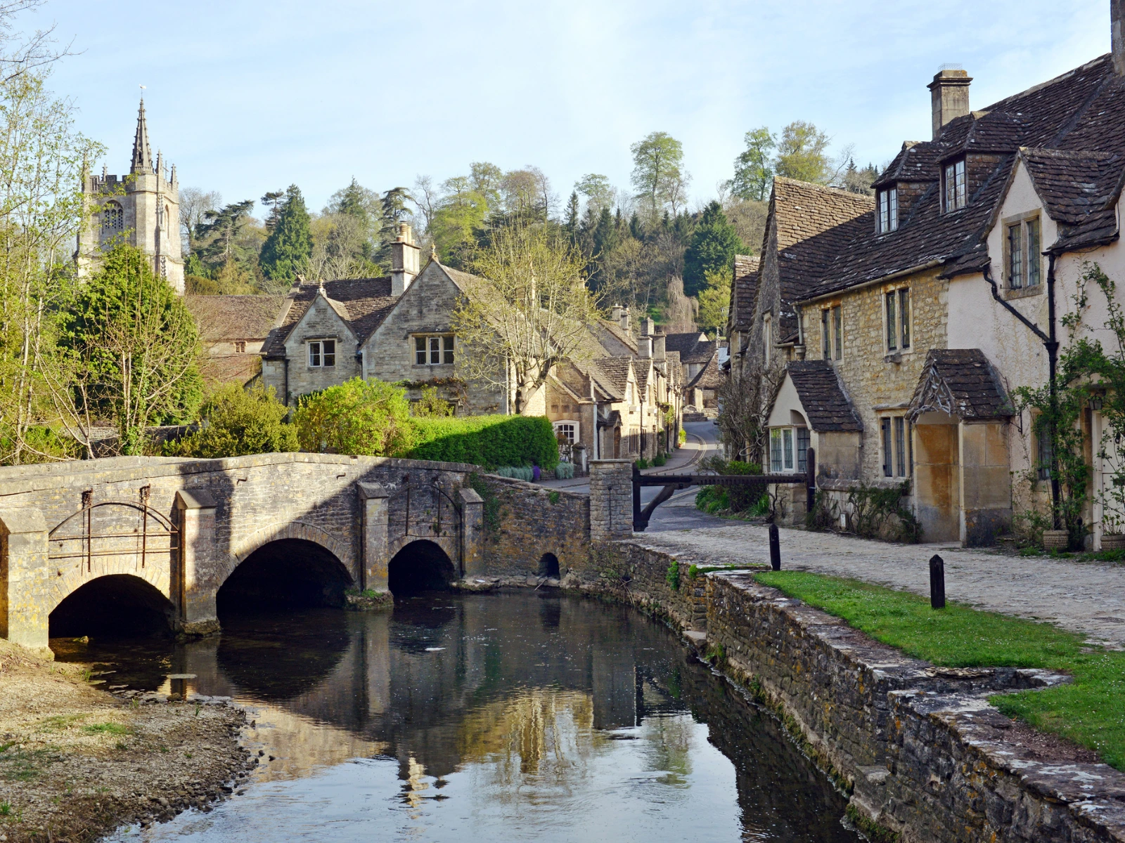 Cotswold Villages Tour - London activities