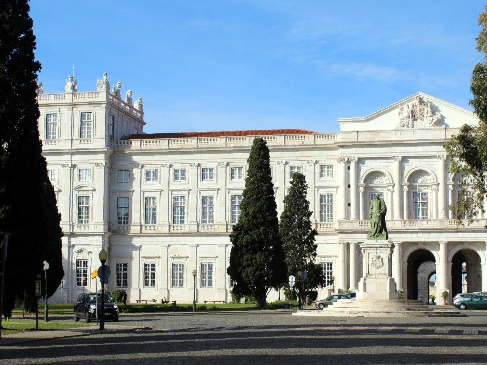 Palácio Nacional da Ajuda - Sightseeing Lisbon