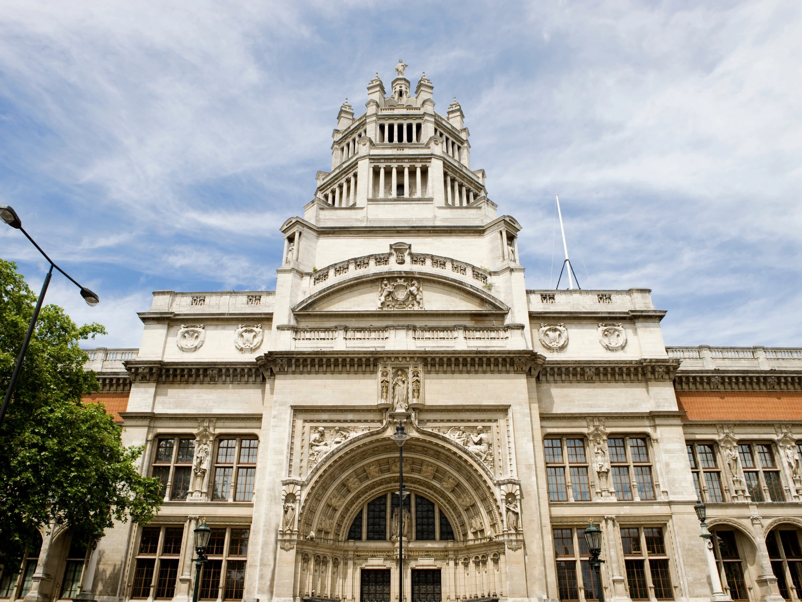 Victoria and Albert Museum - London museums