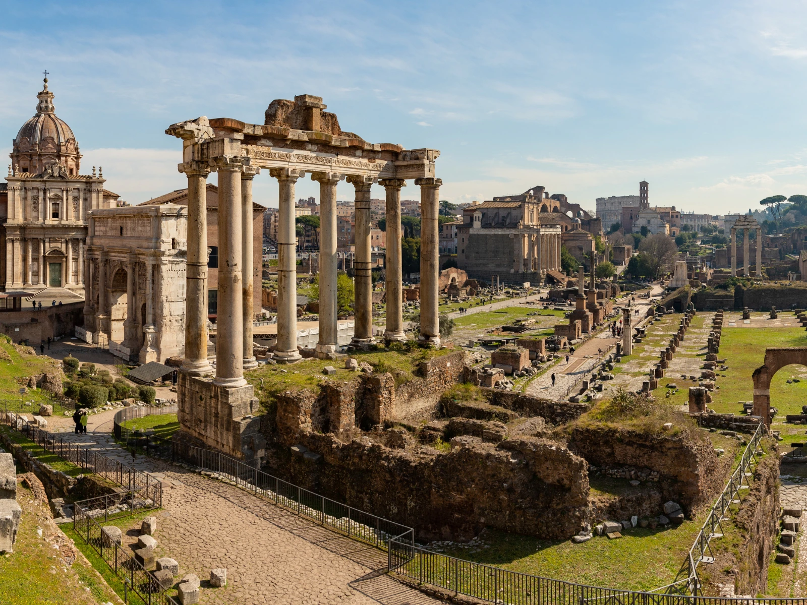 Roman Forum - sights Rome​