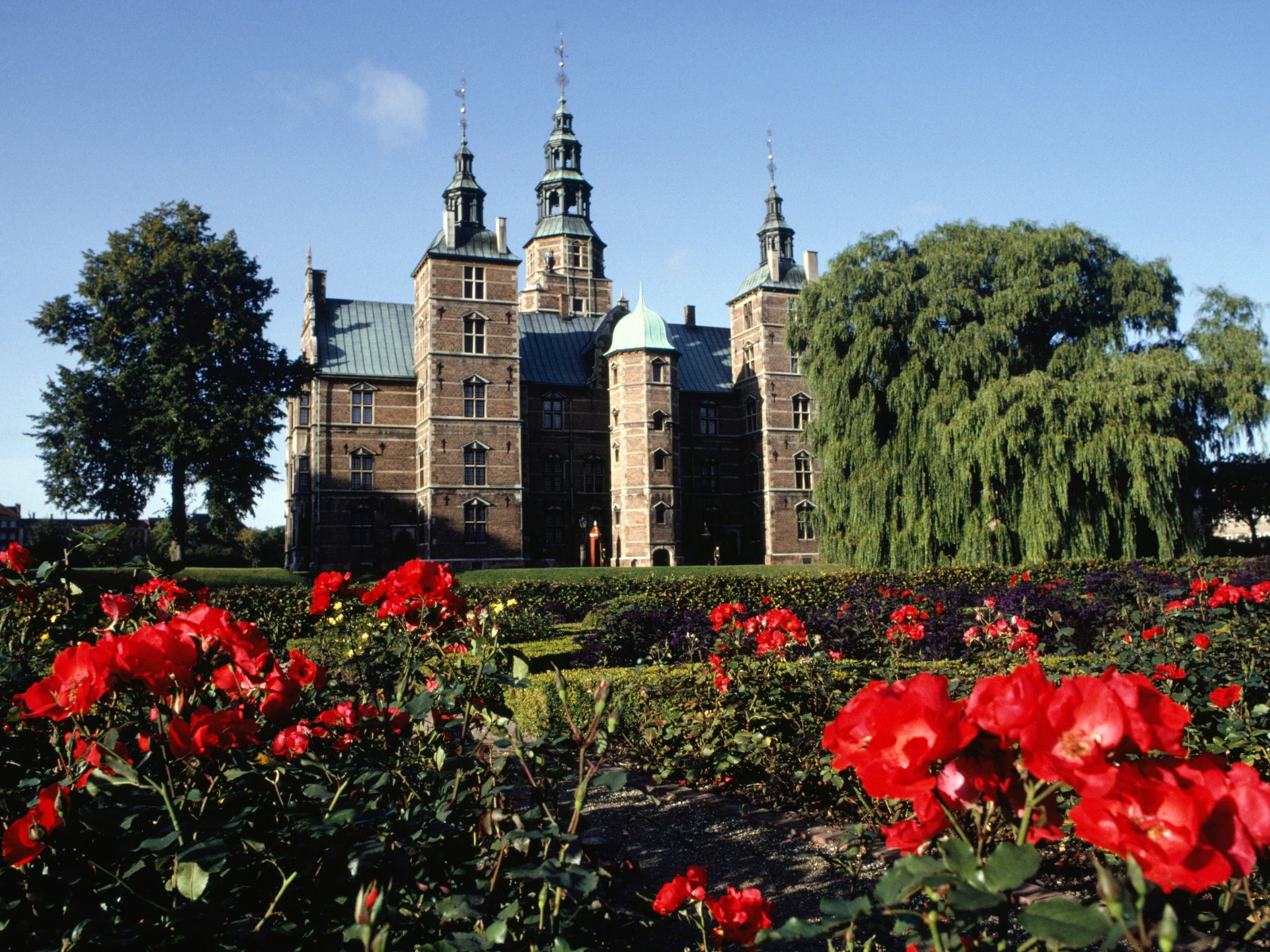 Rosenborg Castle - sights Copenhagen