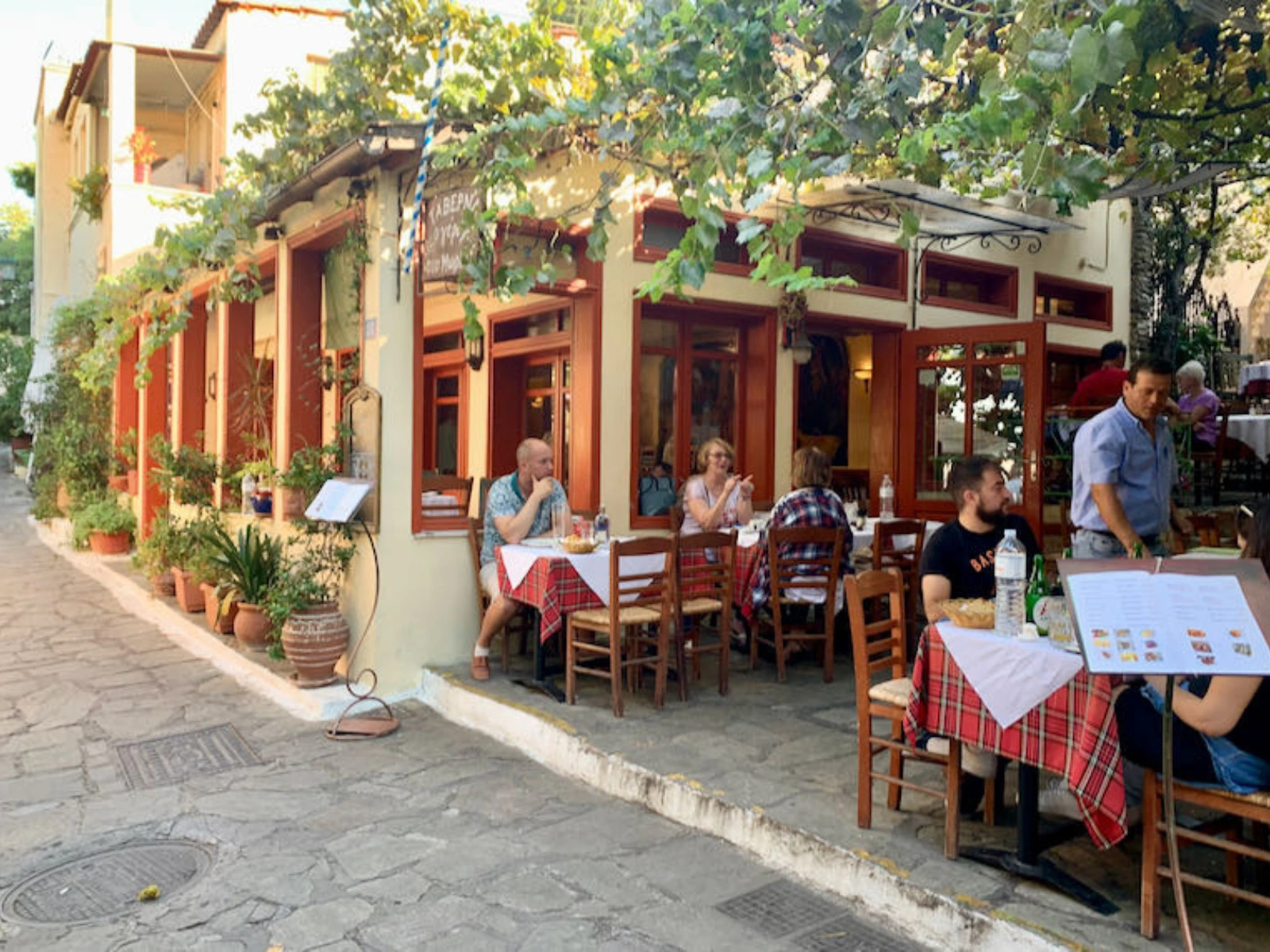Geros Tou Moria Restaurant - Athens restaurant