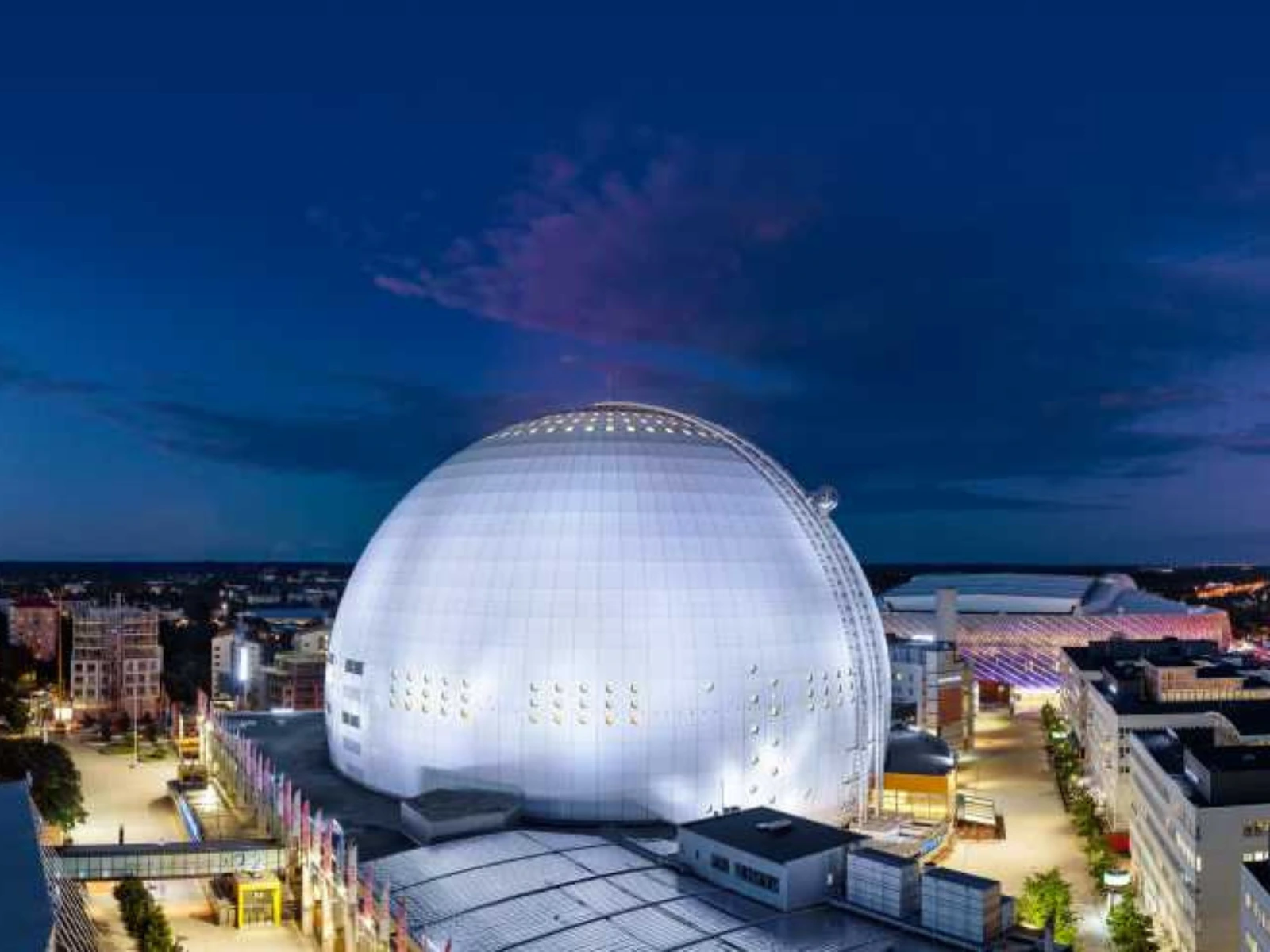 SkyView Glass Gondola Ride - What to do in Stockholm