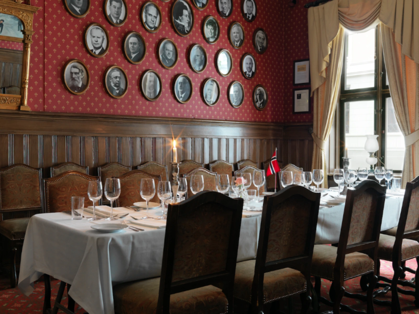 Engebret Café - best restaurants Oslo