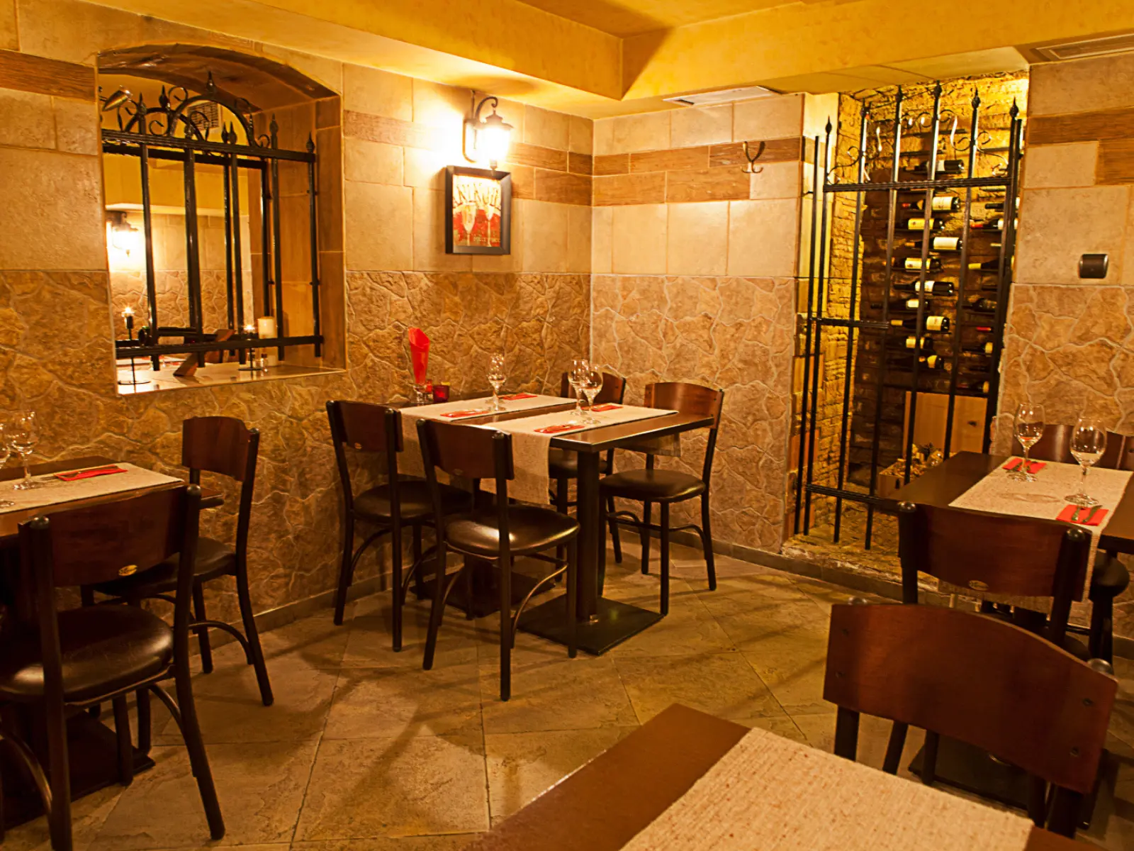 Vino & Tapas - best restaurants in Sofia