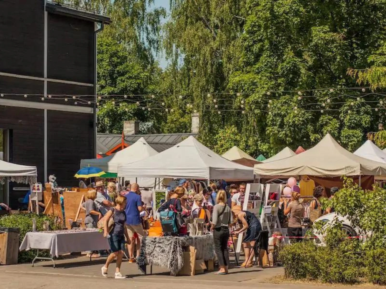 Kalnciema Quarter - sightseeing Riga