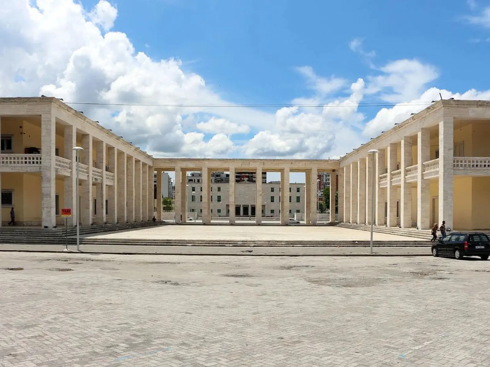 Tirana National Archaeological Museum - museums Tirana