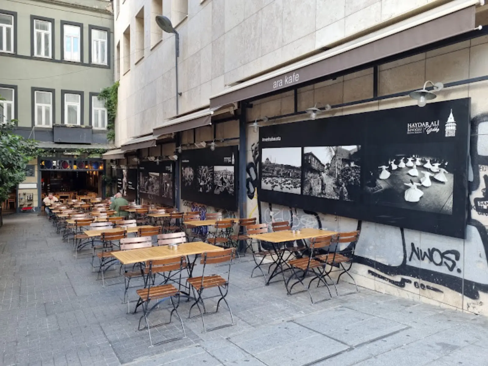 Cafe Ara - Istanbul restaurant