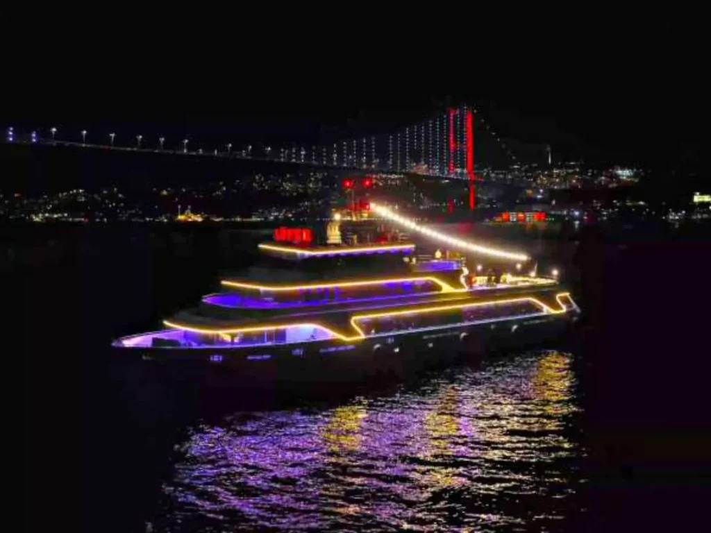 Dinner Cruise & Show with Private Table - what to do in Istanbul