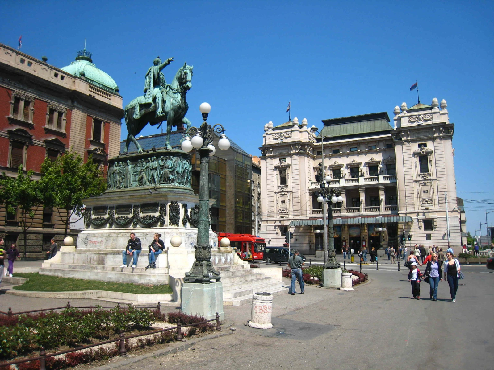 Republic Square - Belgrade what to see