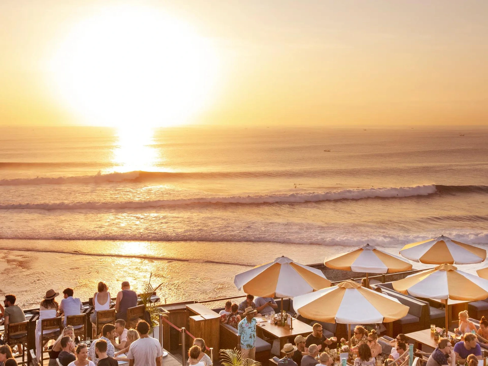 Single Fin - Uluwatu Beachclub