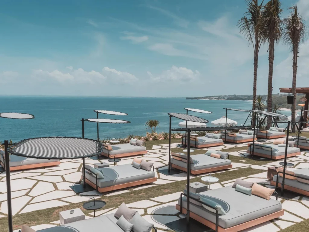 Ulu Cliffhouse - uluwatu places to stay