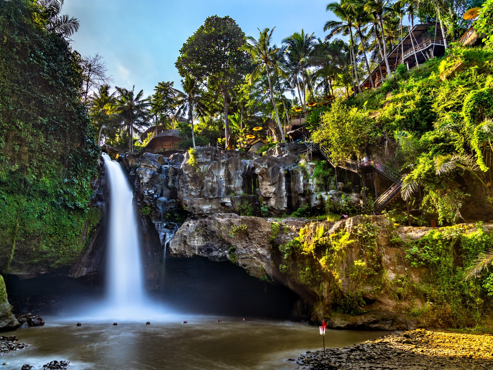 Tegenungan Waterfall - what to see in Ubud Bali