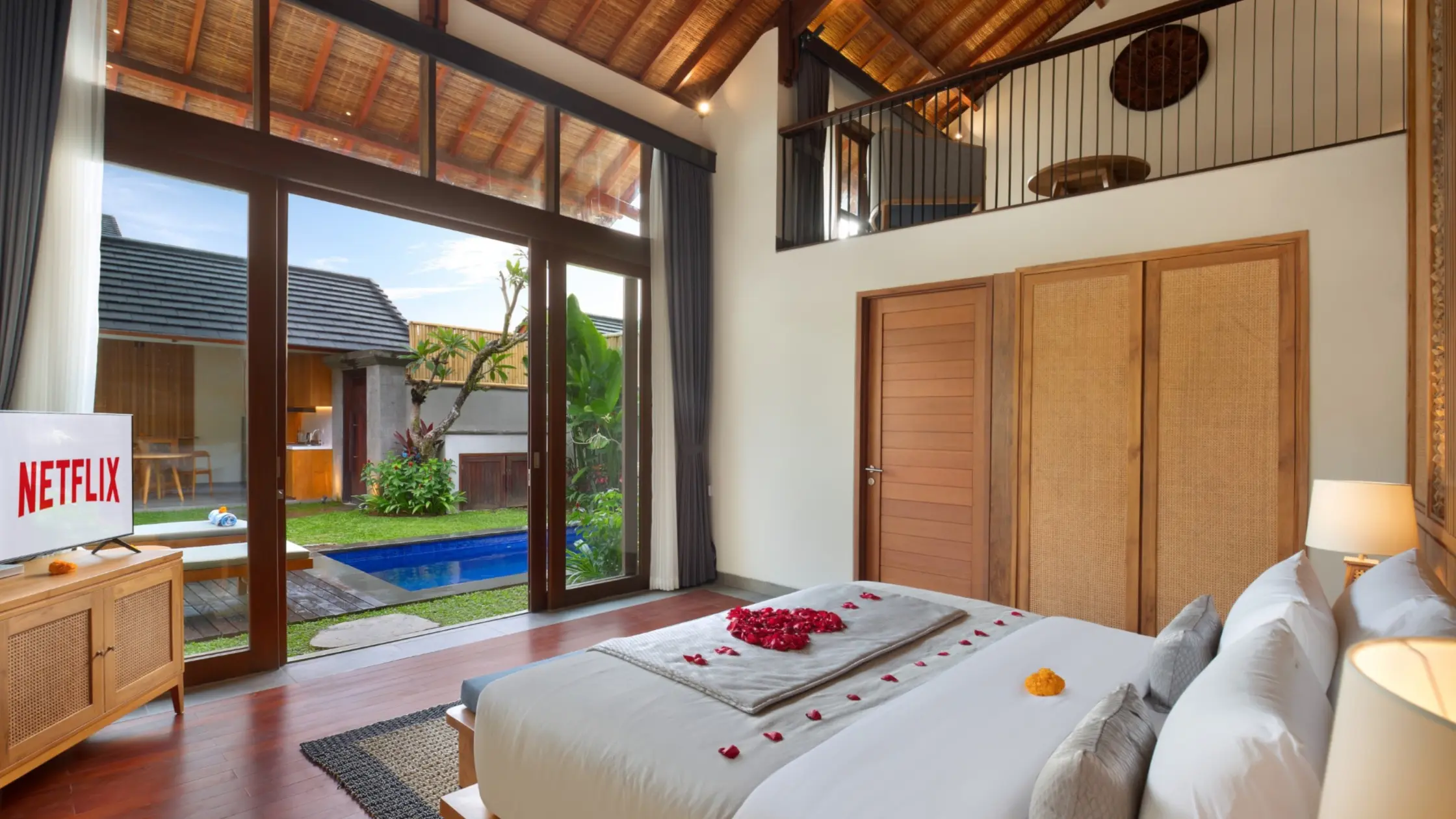 Teratai Villa - Canggu best places to stay