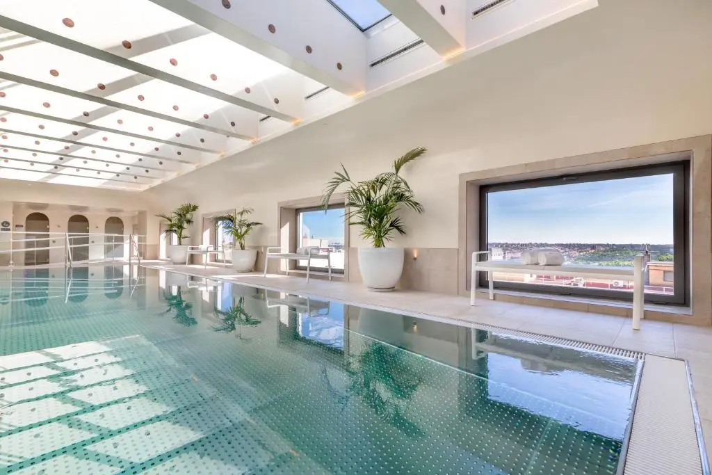 Barceló Torre de Madrid Hotel​