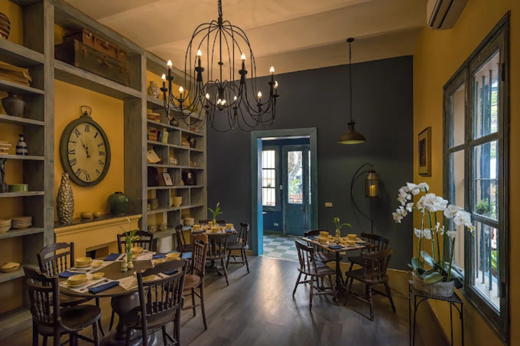 Nha Hang Ngon Villa restaurants hanoi