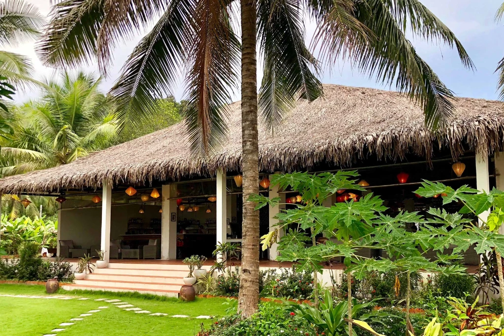 Peppercorn Beach restaurants phu quoc